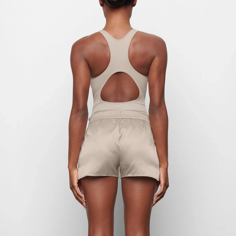 SKIMS Utility Sport Bodysuit STONE XS - Picture 3 of 7